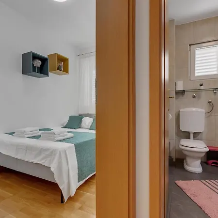 Pine Fine With Free Parking 公寓 *